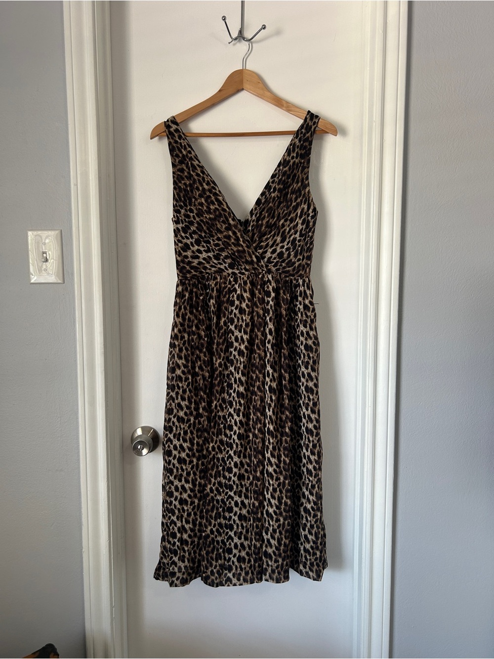 Leopard Print V-Neck Midi Dress - Brown